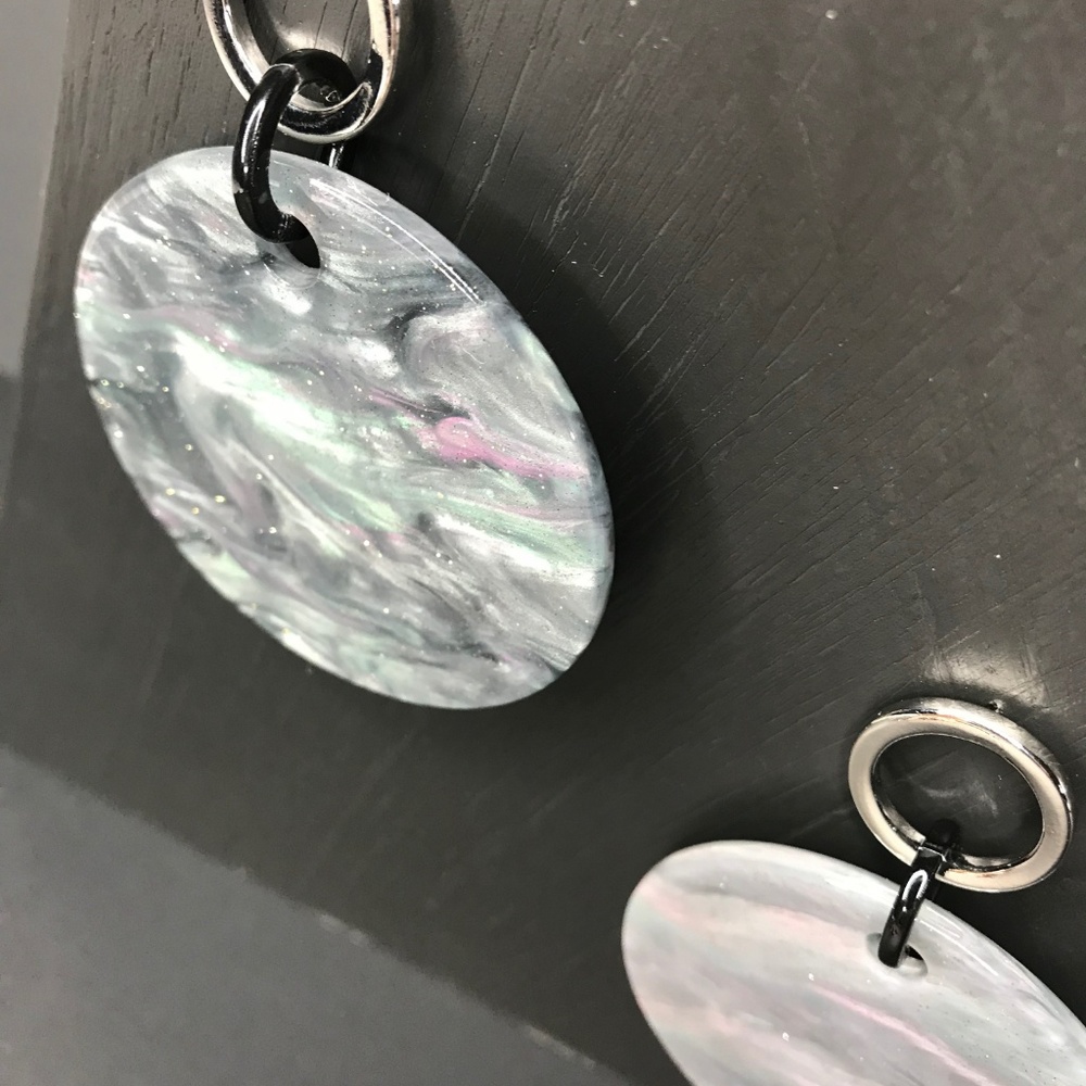 🆑 Milky Way Disc Drop Earrings - Picture 3 of 6